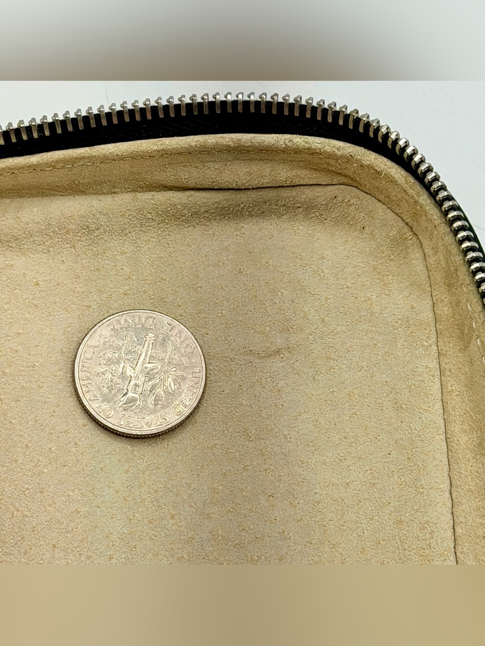 Coach Black Pebbled Leather Travel Zip Around Jewelry Case Organizer Separator - Picture 9 of 11